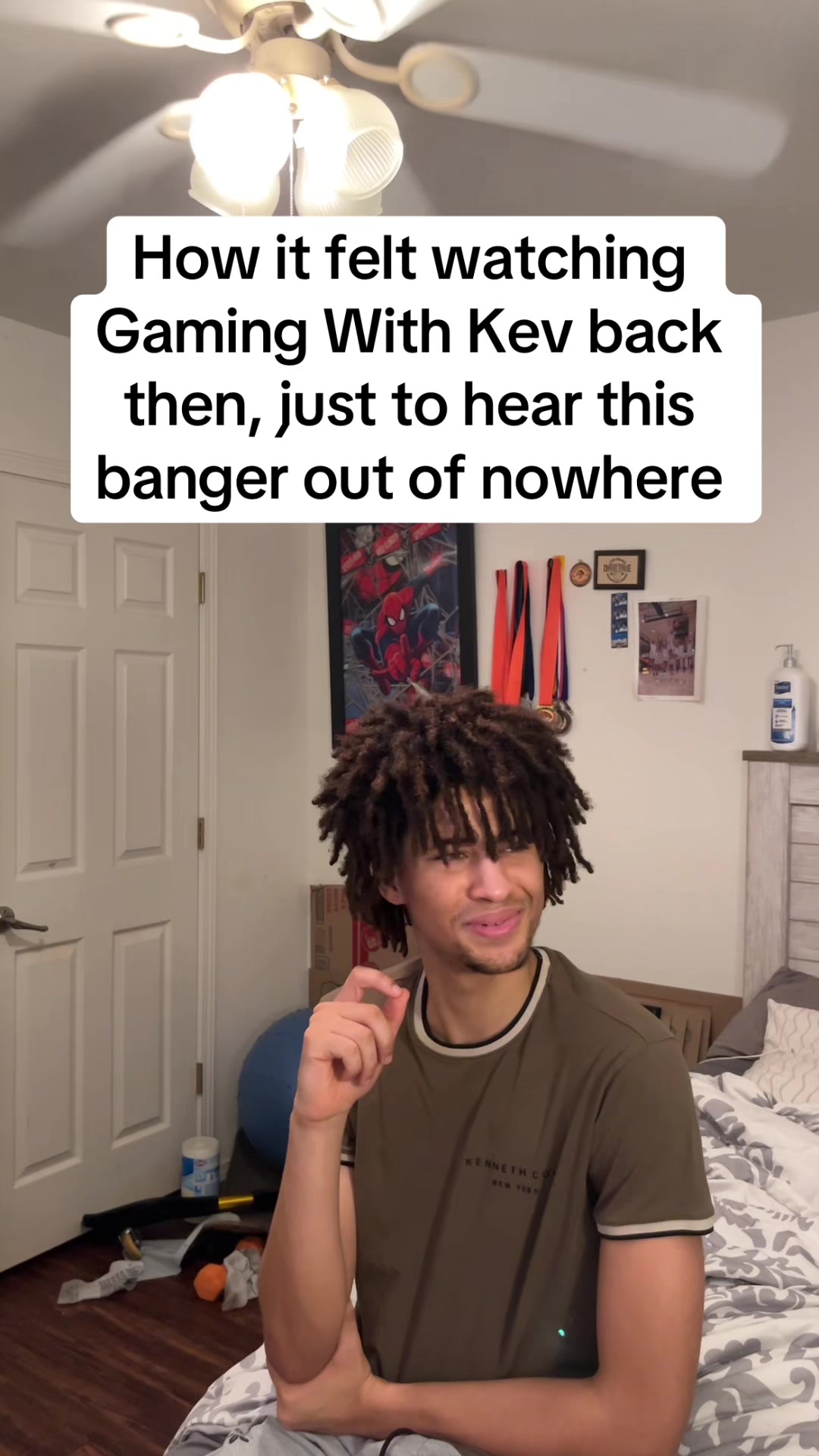 @ITZZ$kovie