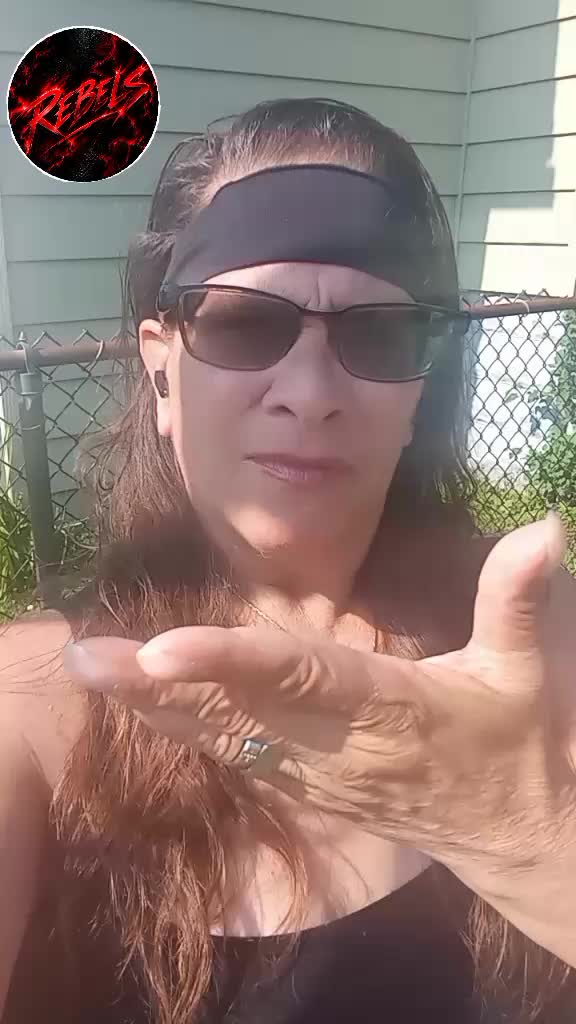 @🖤❤️🤟REBEL Danielle Cerda772
