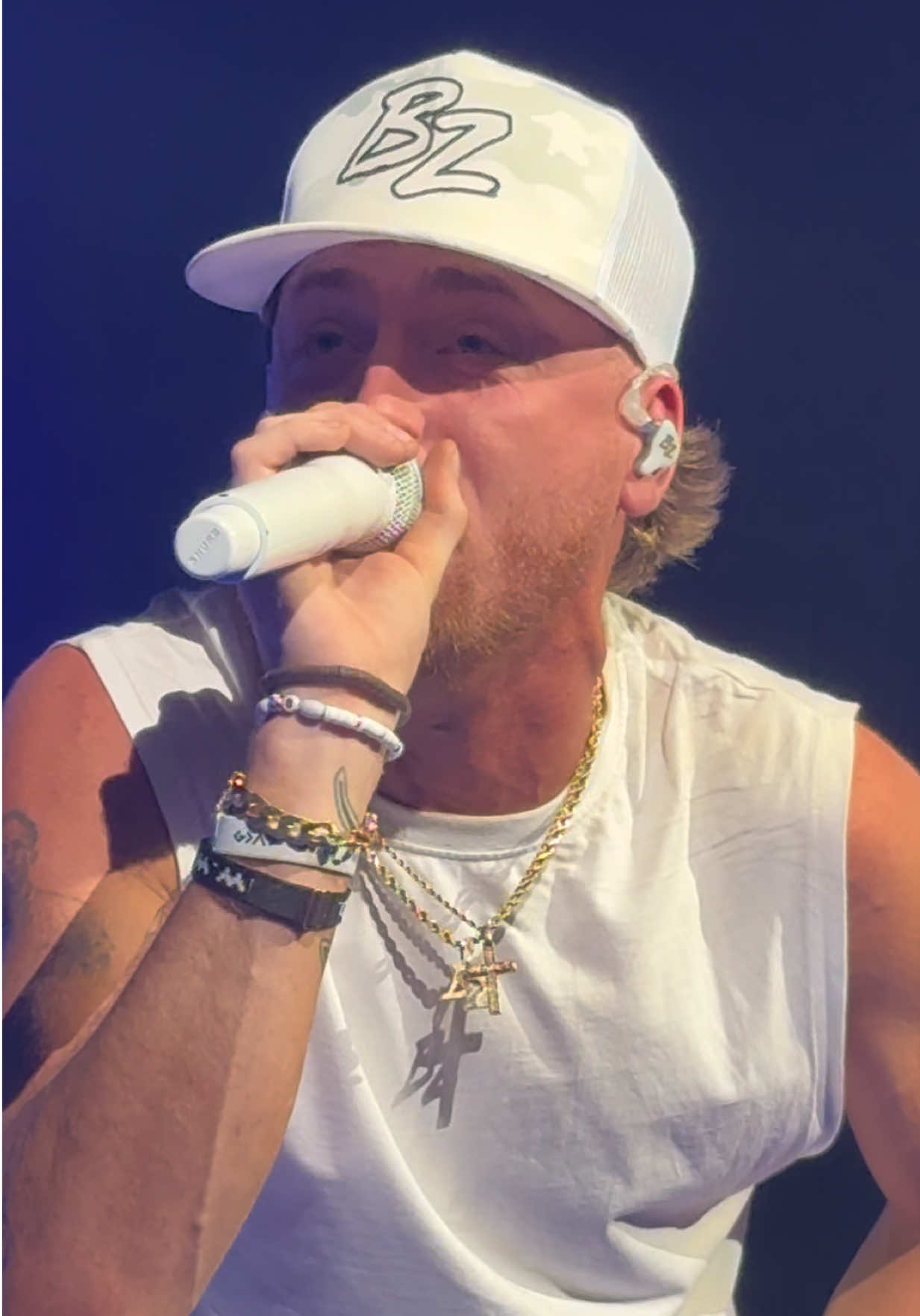 @CountryMusicVideos24