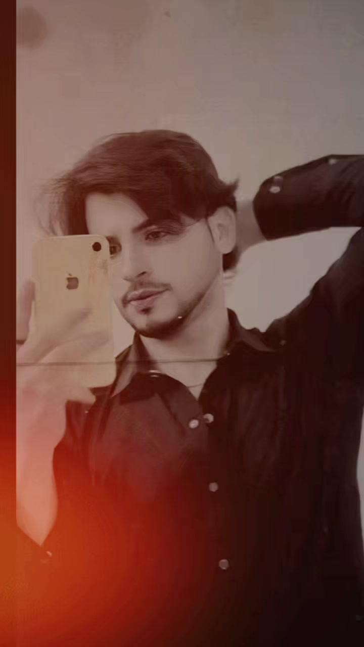 @🖤🥹 KaلEeM_ ᴀɢʜᴀ