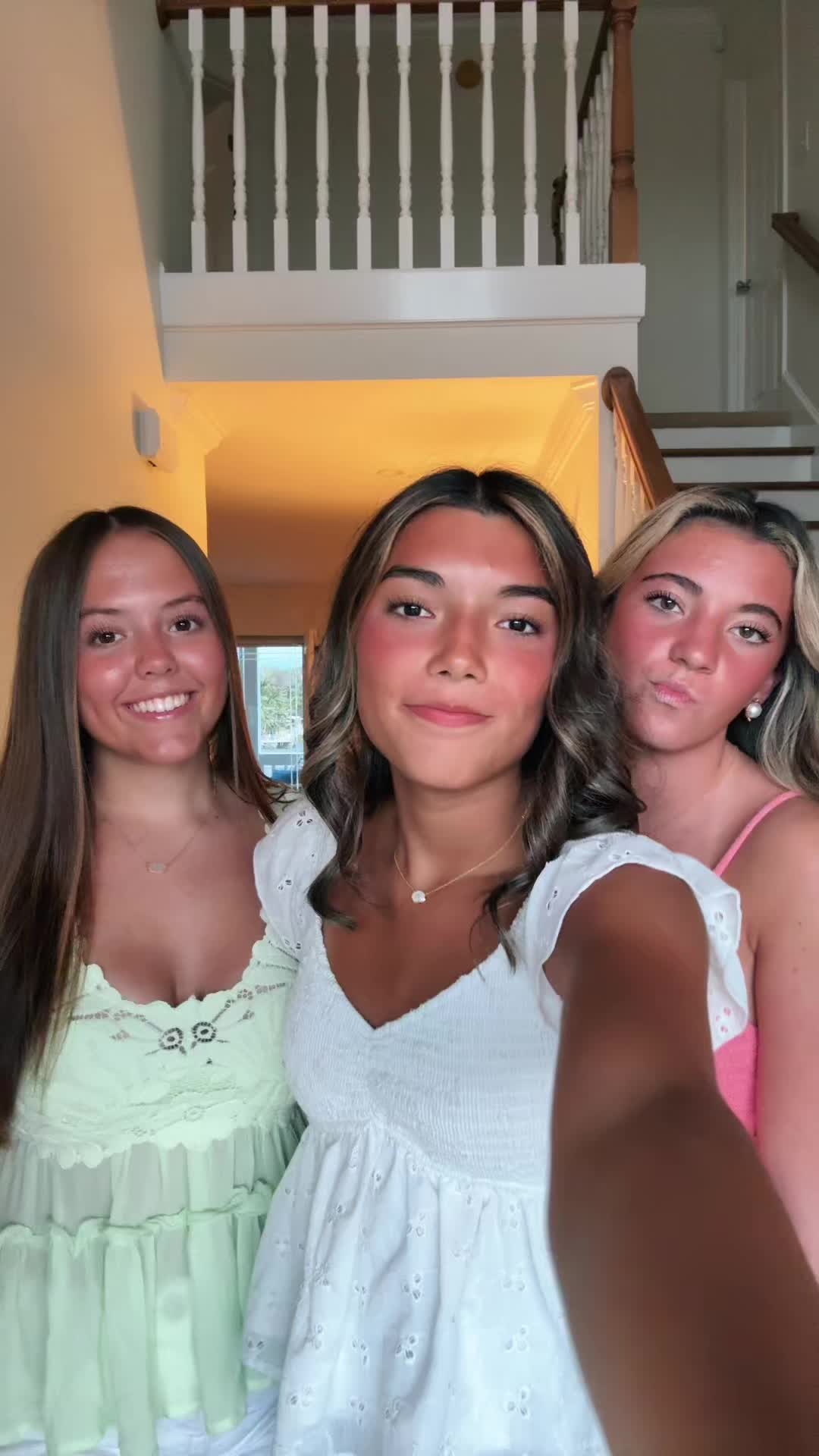 @ellaspublicspamm