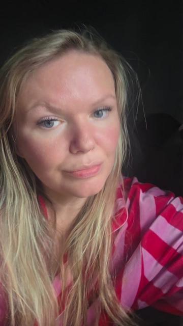 @Helzbeauty