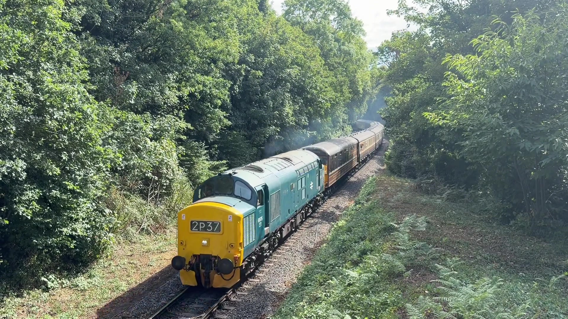 @JRH._.Trains