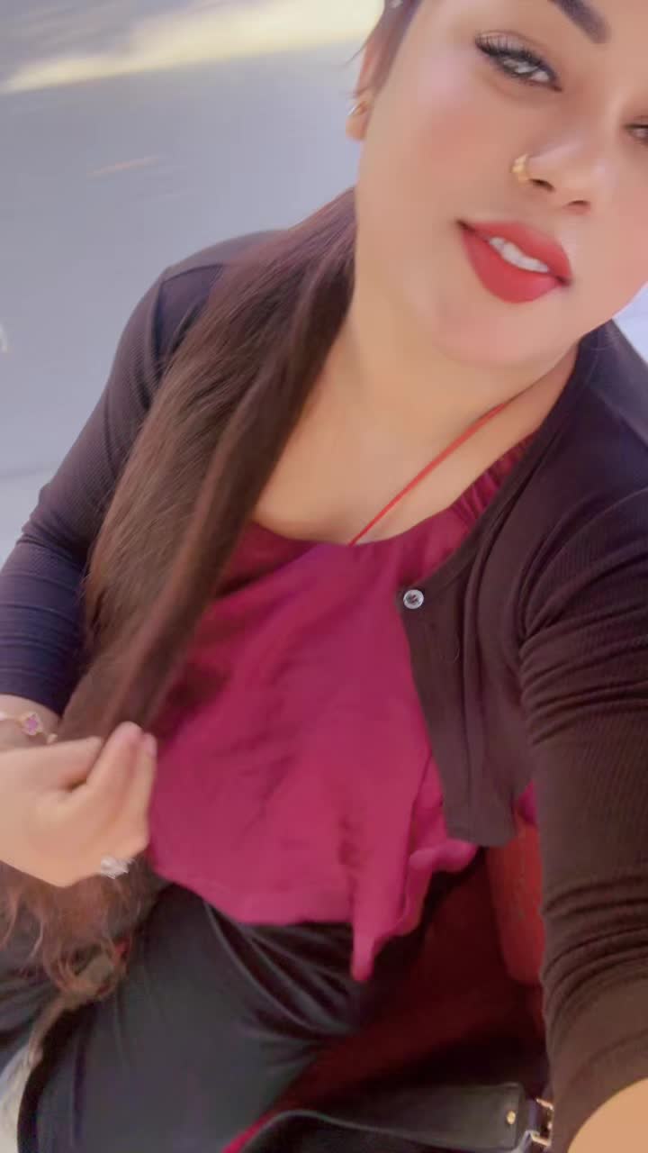 @Mannat chy queen 👸