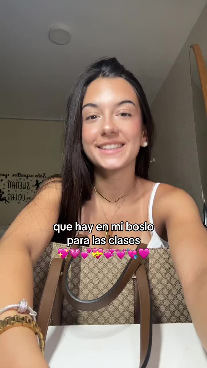 @katiaa