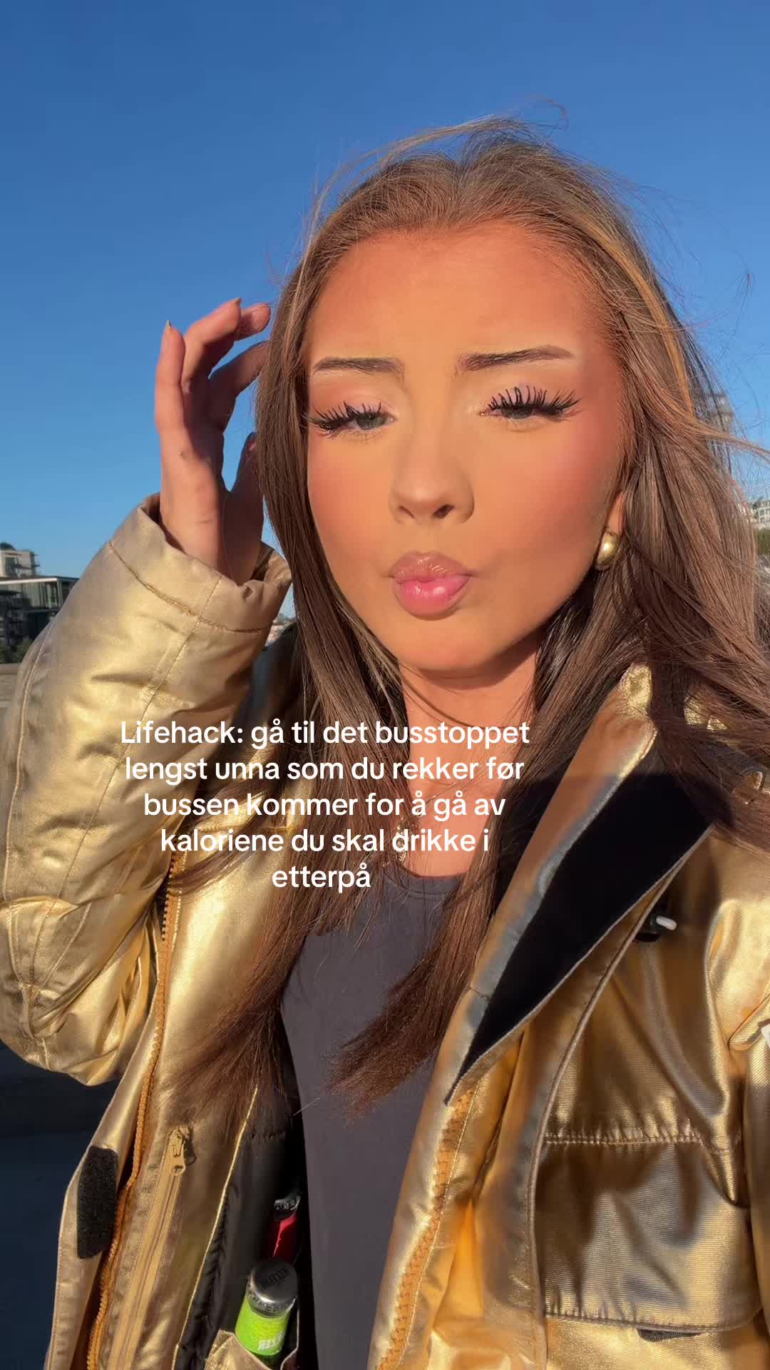 @VICTORIA GUNDERSEN