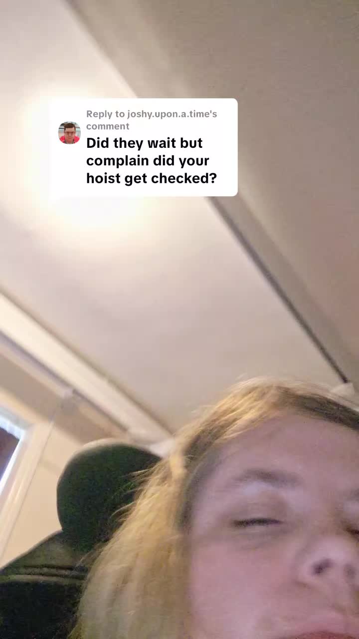 @SpasticAsexual 💜🤍🩶🖤👨🦼