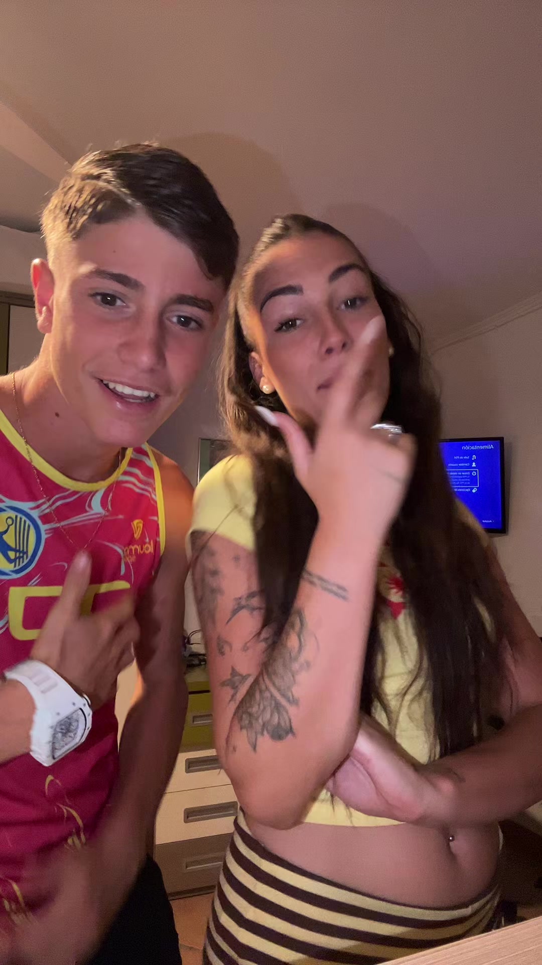 @nerealopezoficial