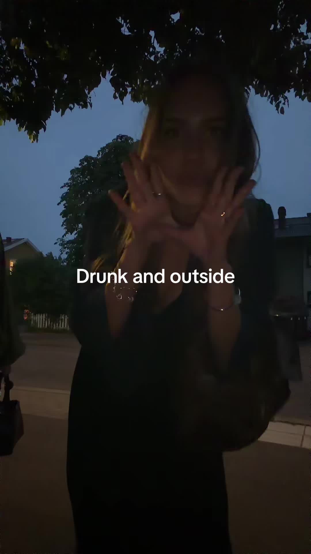 @Bellabus