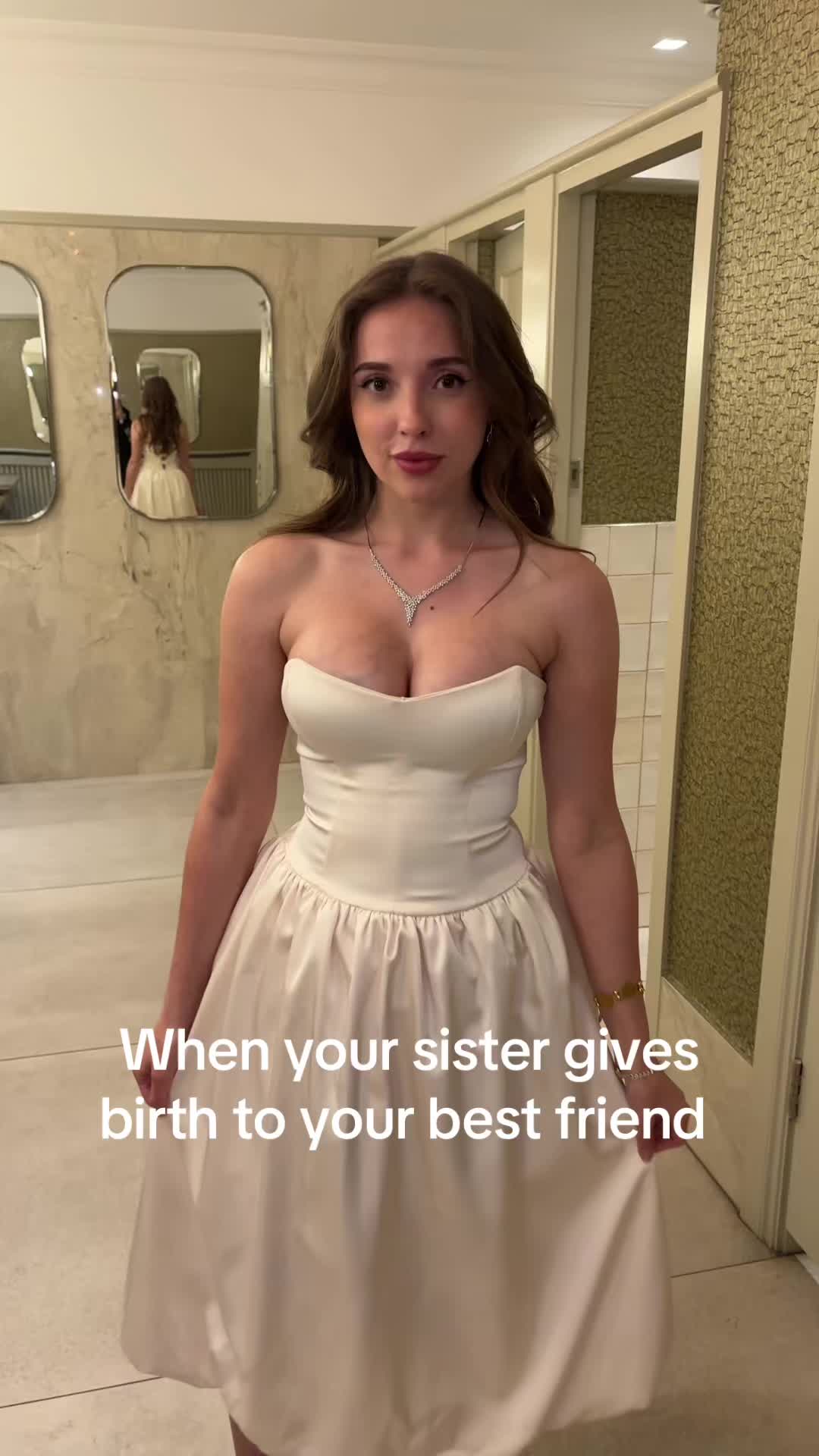 @Violeta