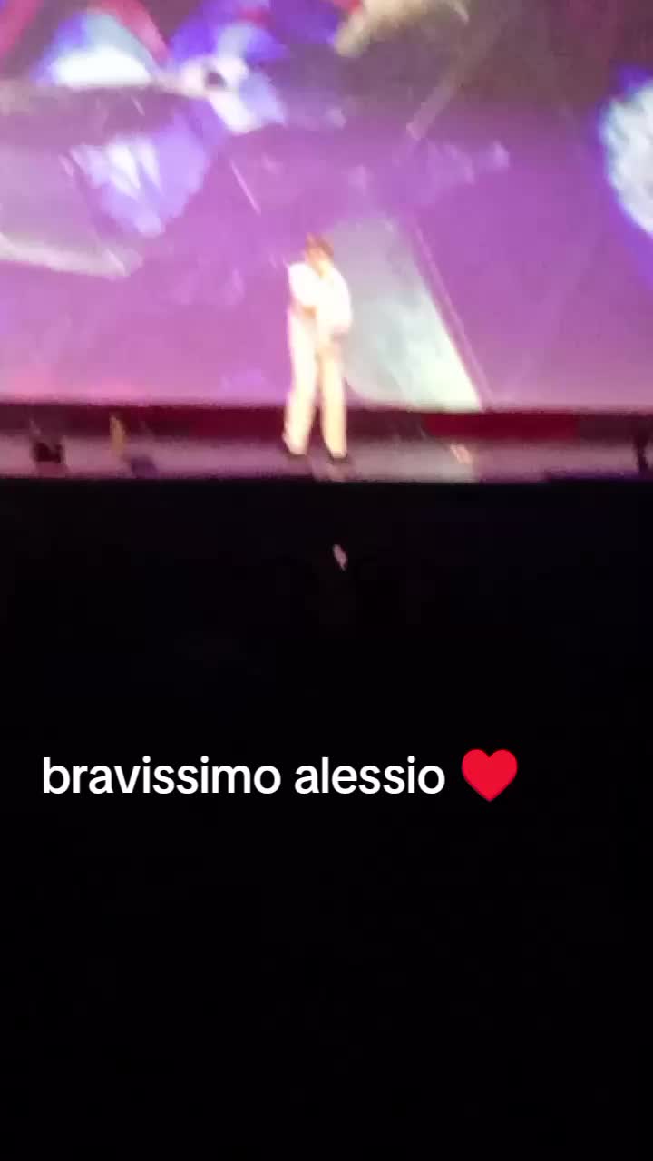 @chiara ❤️👈