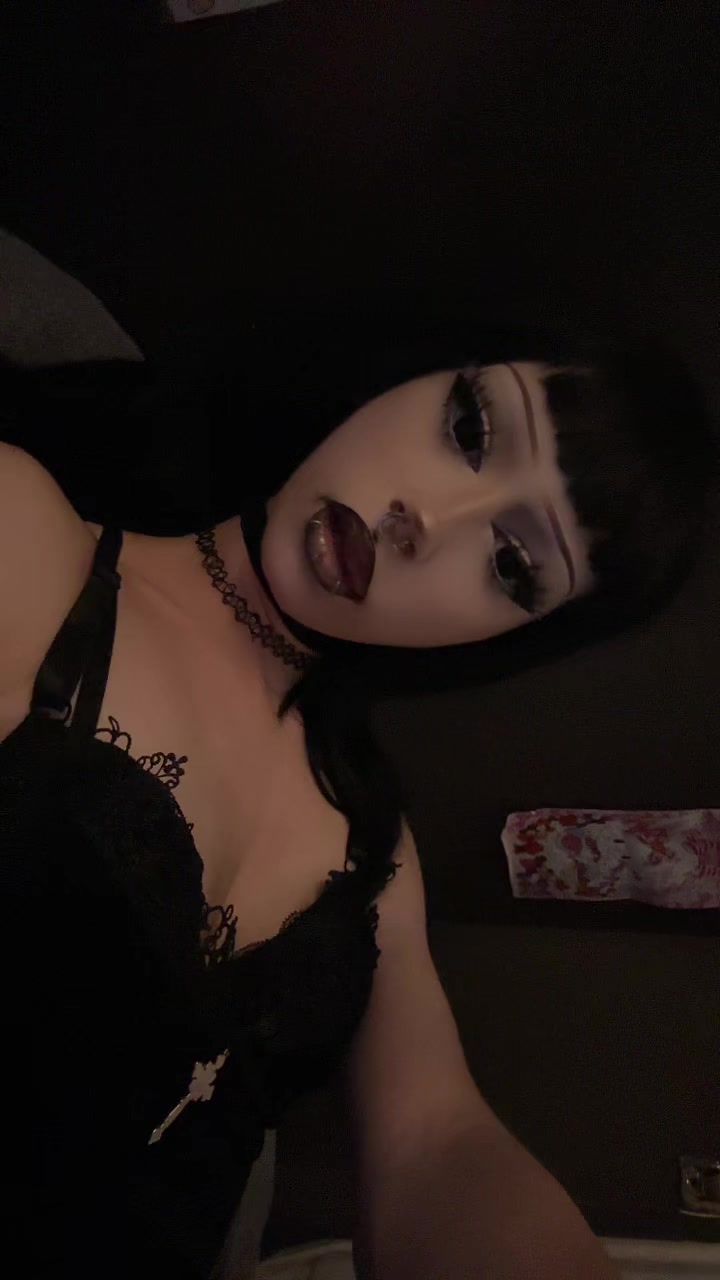 @LiliaLia