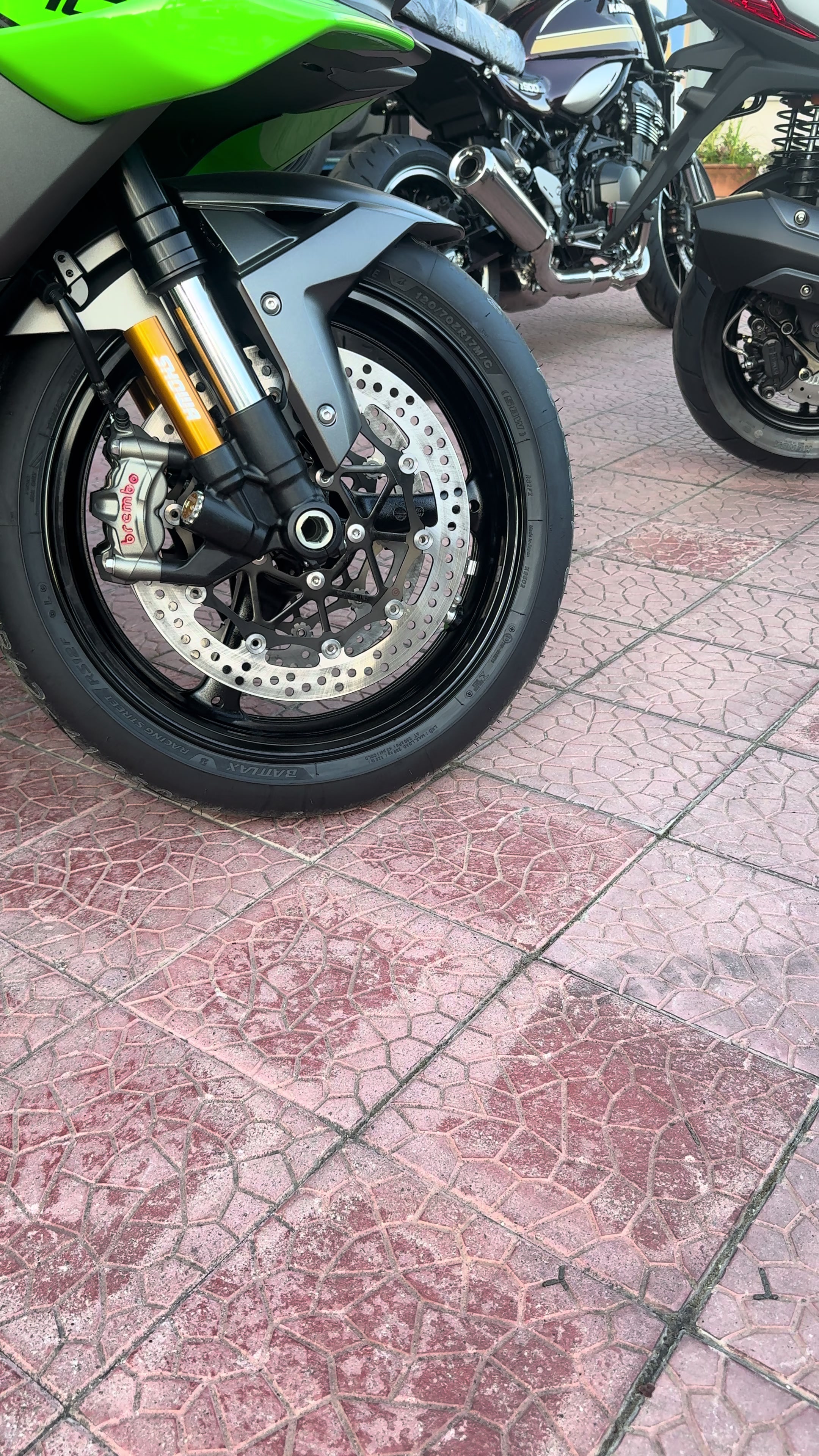 @Costagliola Moto