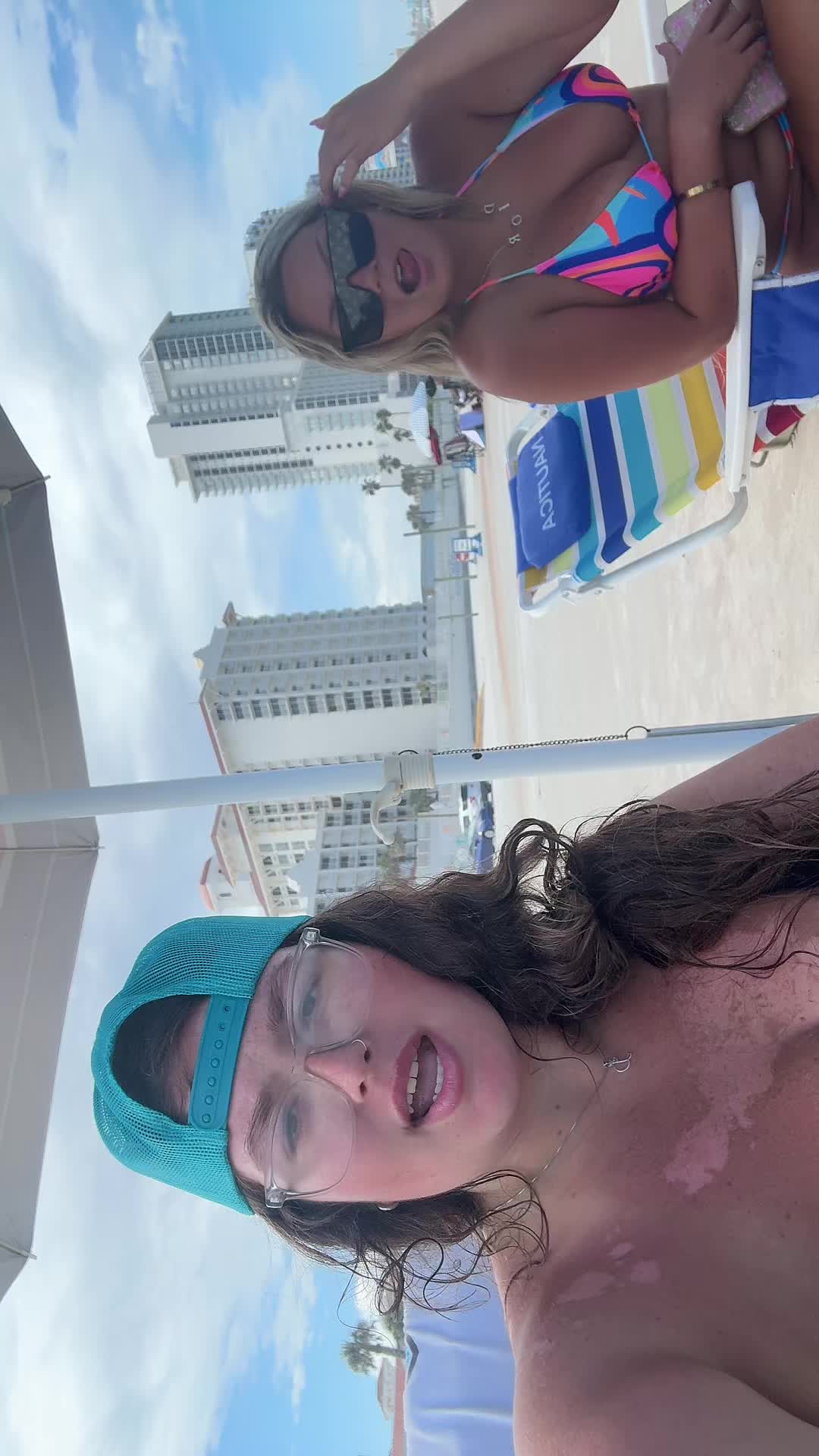 @Em