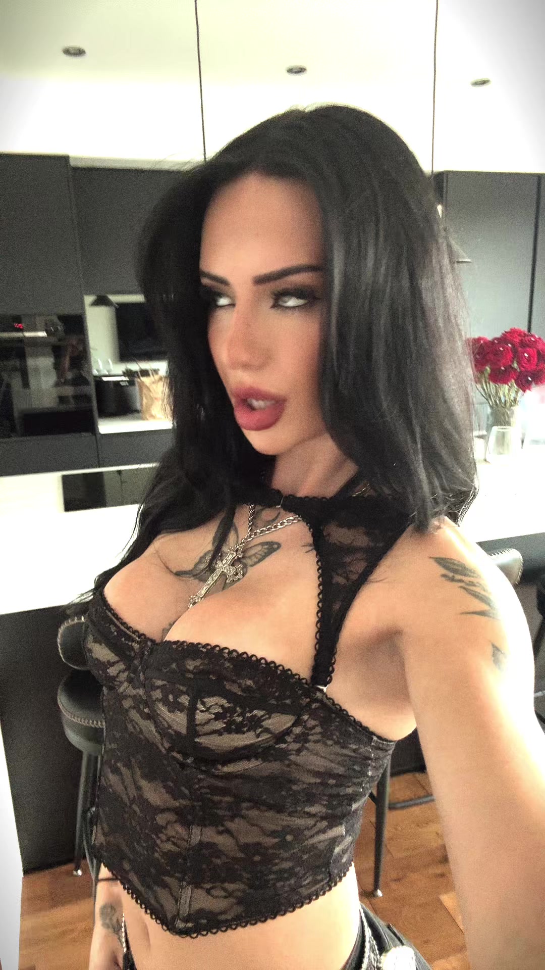 @𝖈𝖆𝖘𝖎𝖊 - 𝖑𝖊𝖎𝖌𝖍🖤