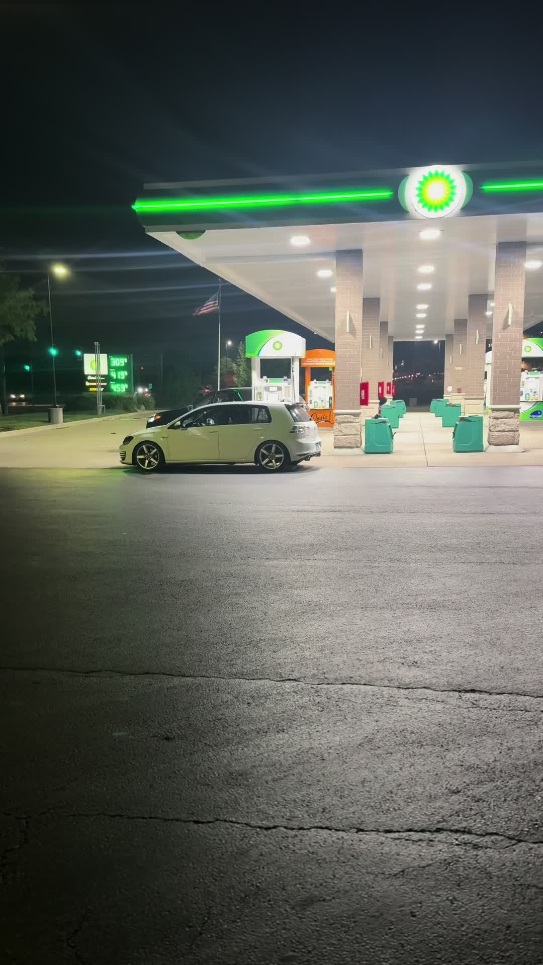 @Mqbt.7