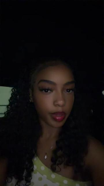 @theereallasiaa__