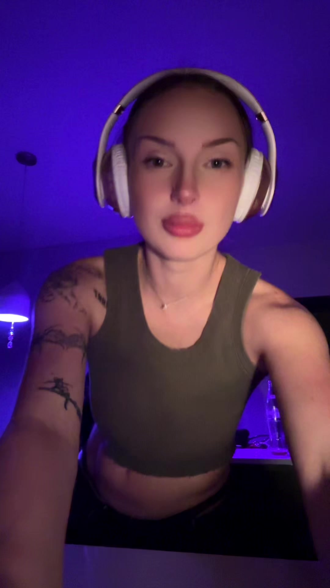 @Idkenley