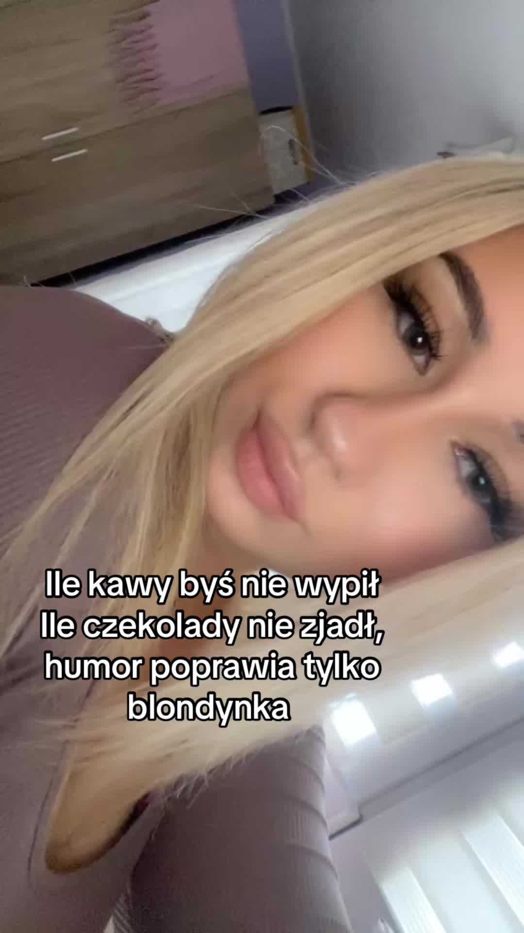 @🫡