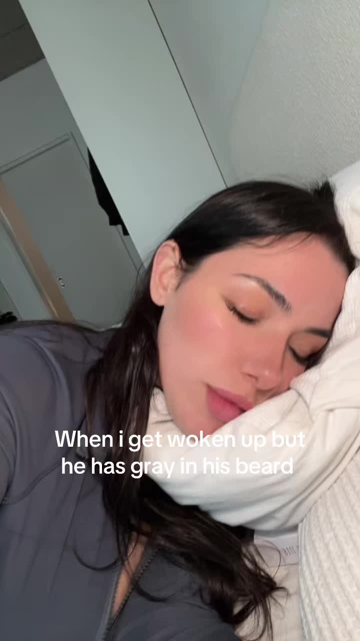 @____juliaclarkson___