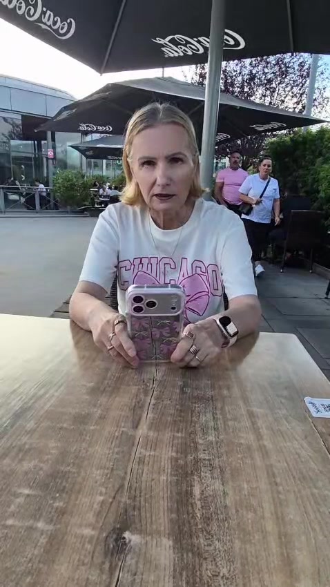 @Nicole1971