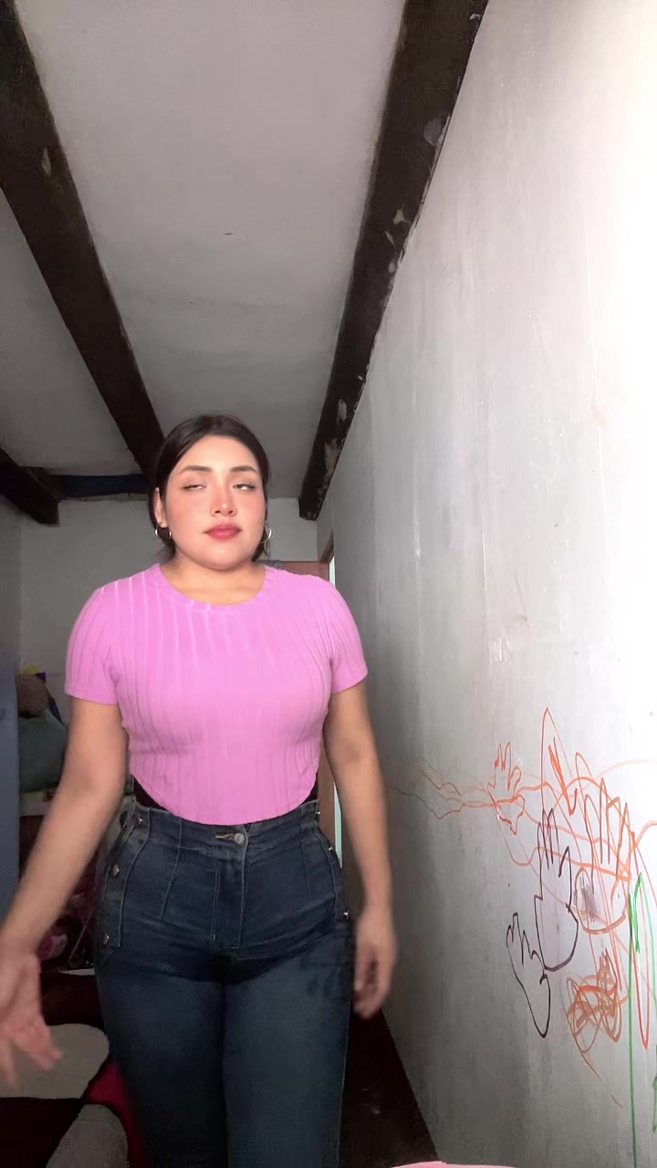 @Juli Avalos