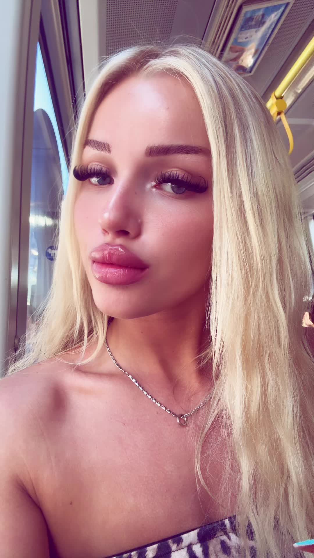@Carina