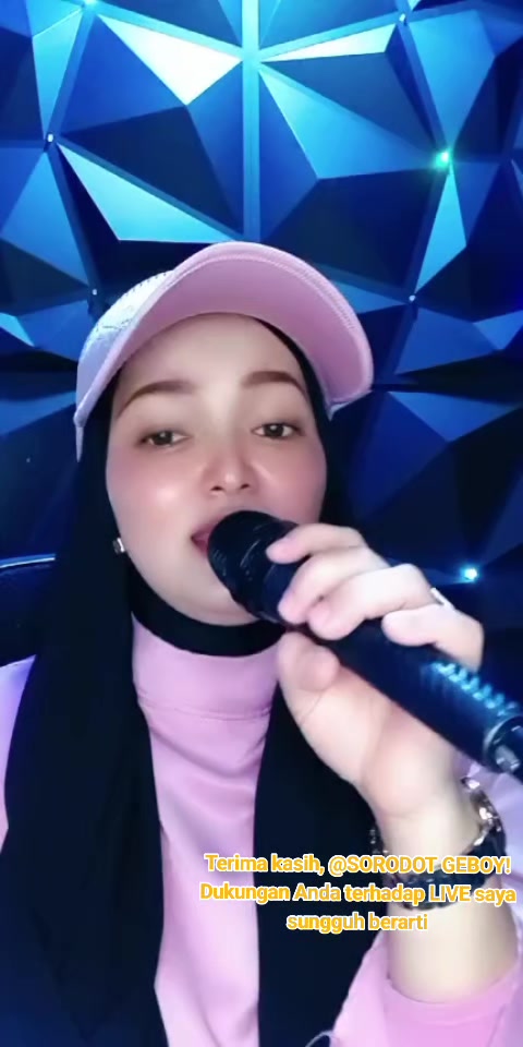 @Ce.amel13
