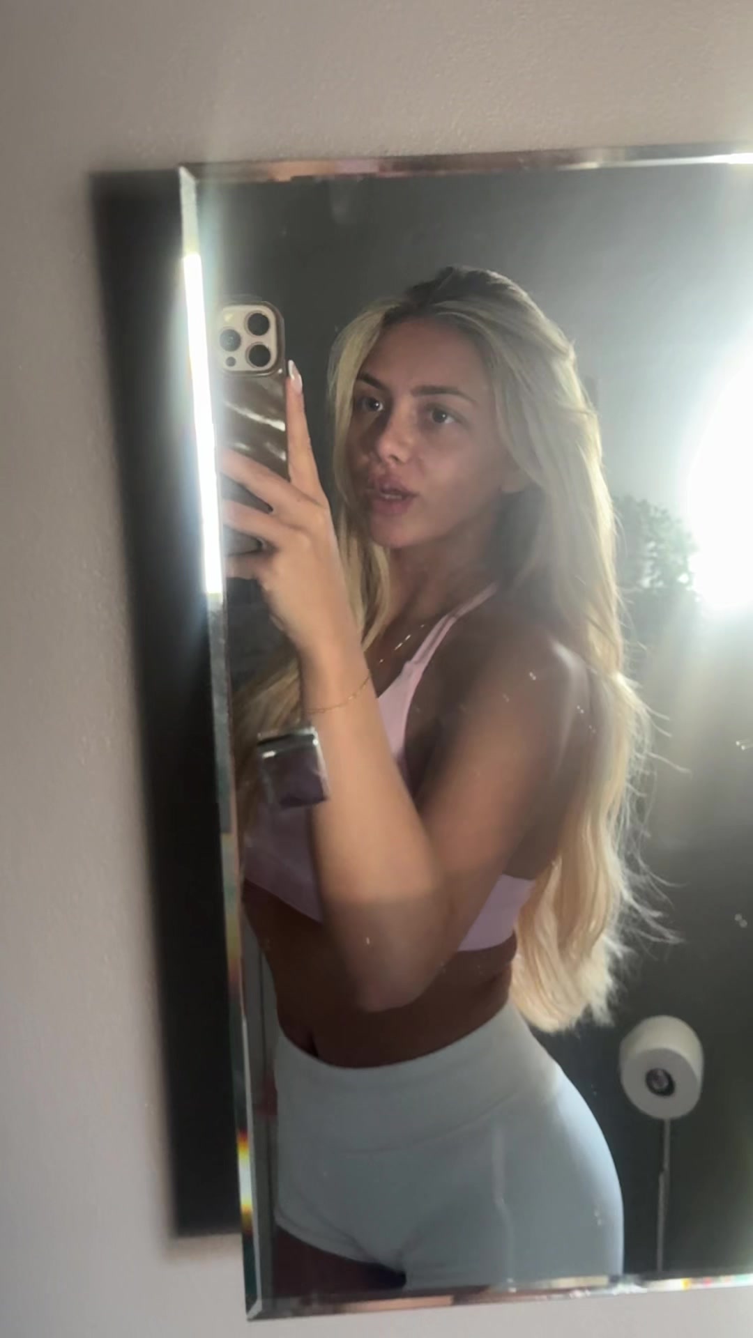 @Alexevesmith🤍