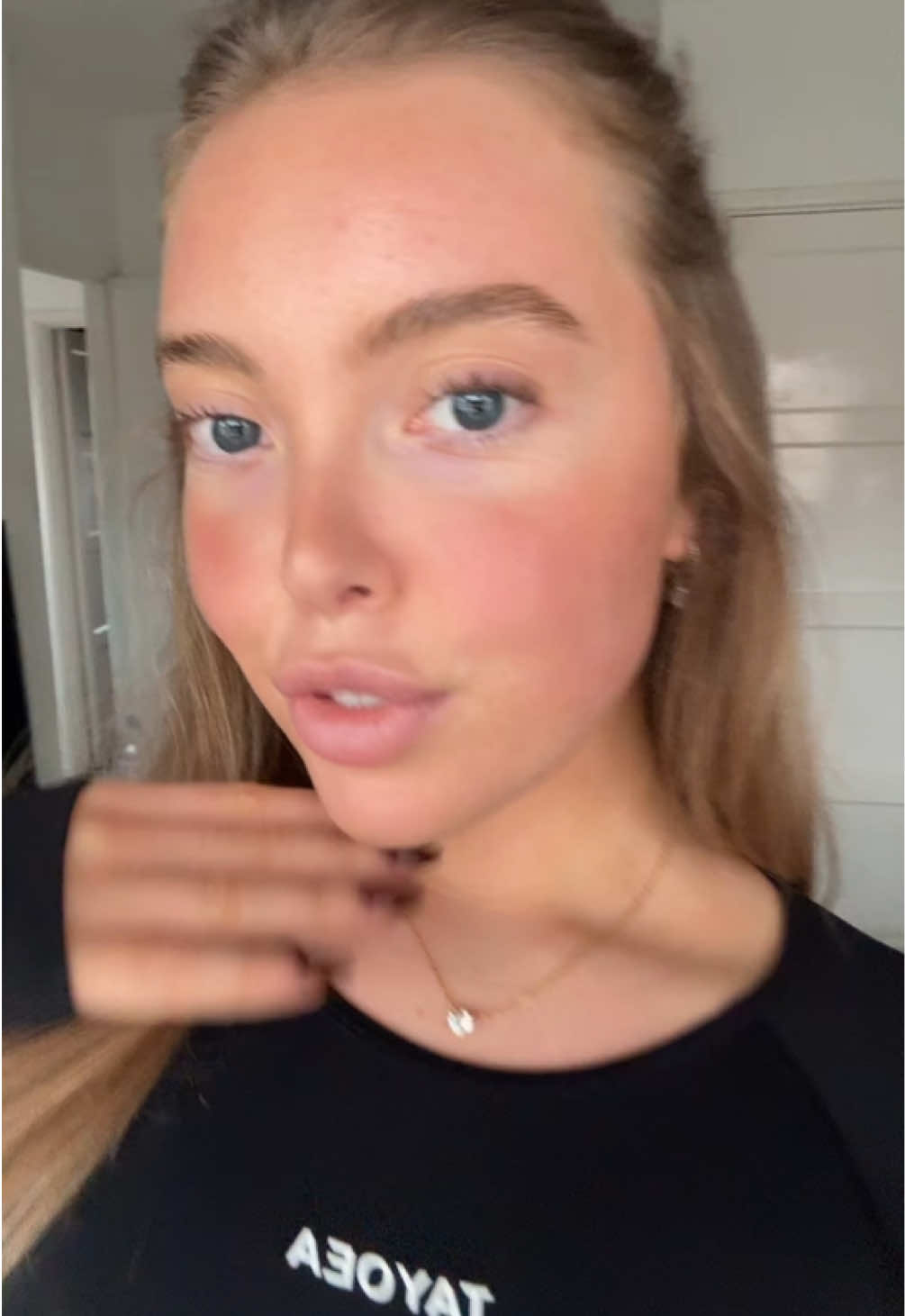 @Mais