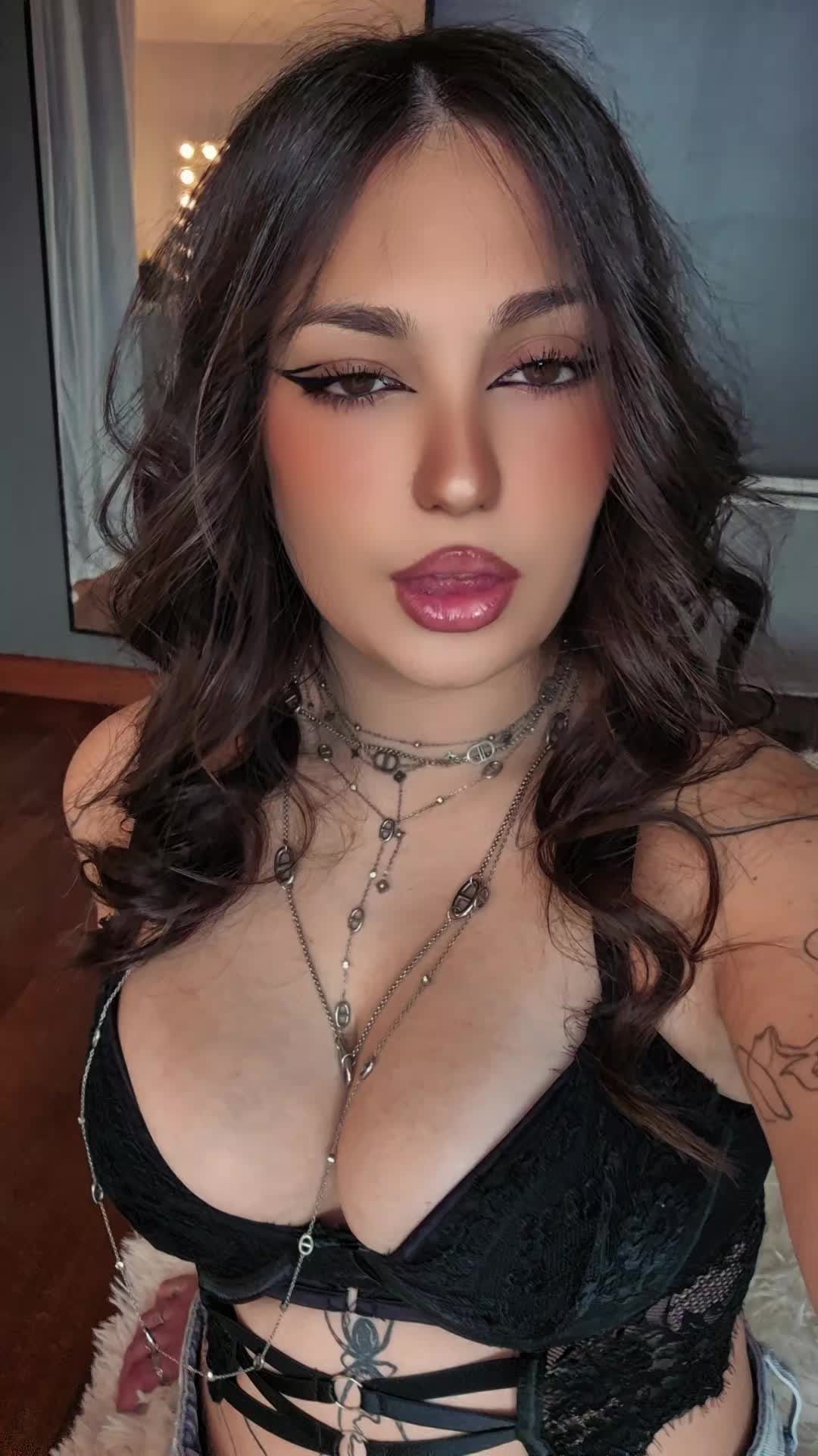 @Appoline