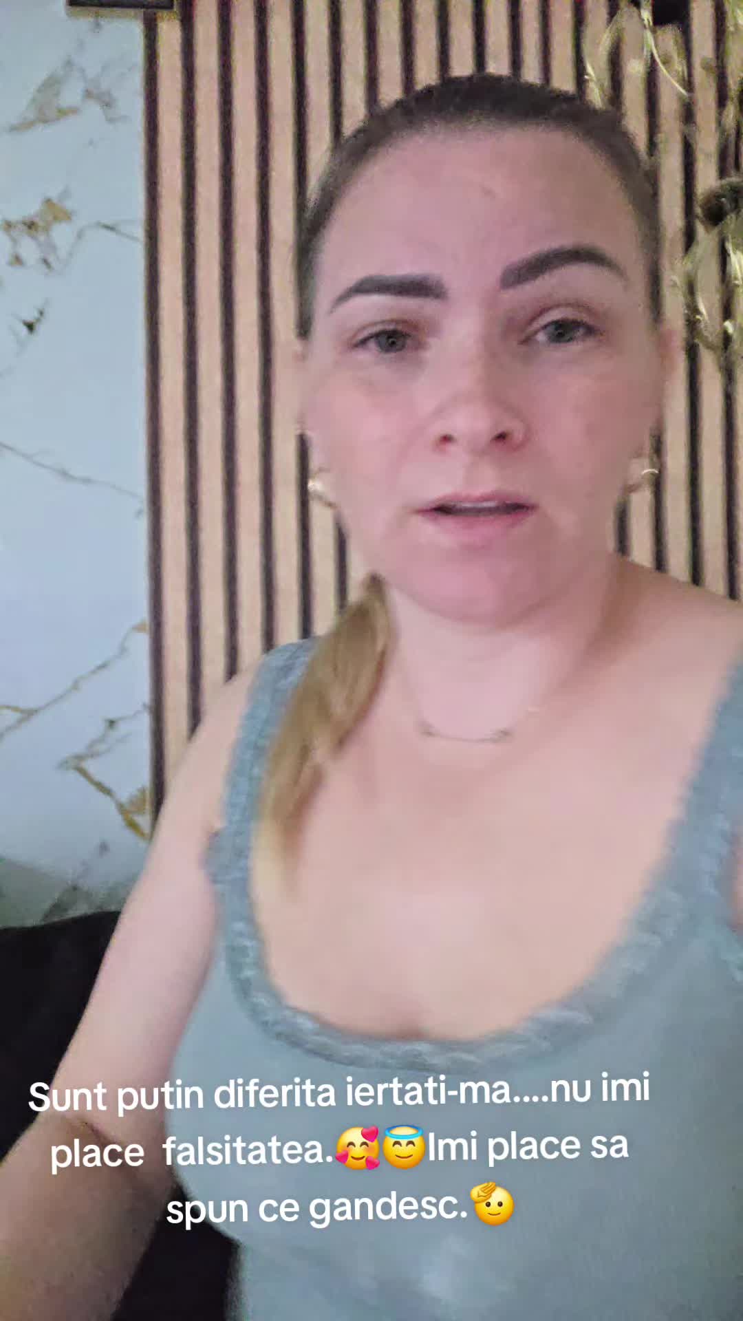 @Oana Elena