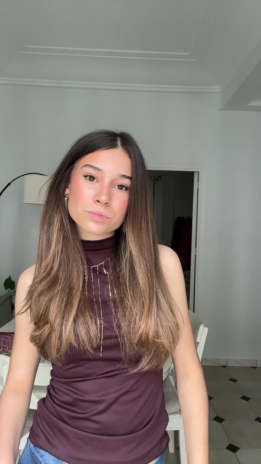 @carolinee