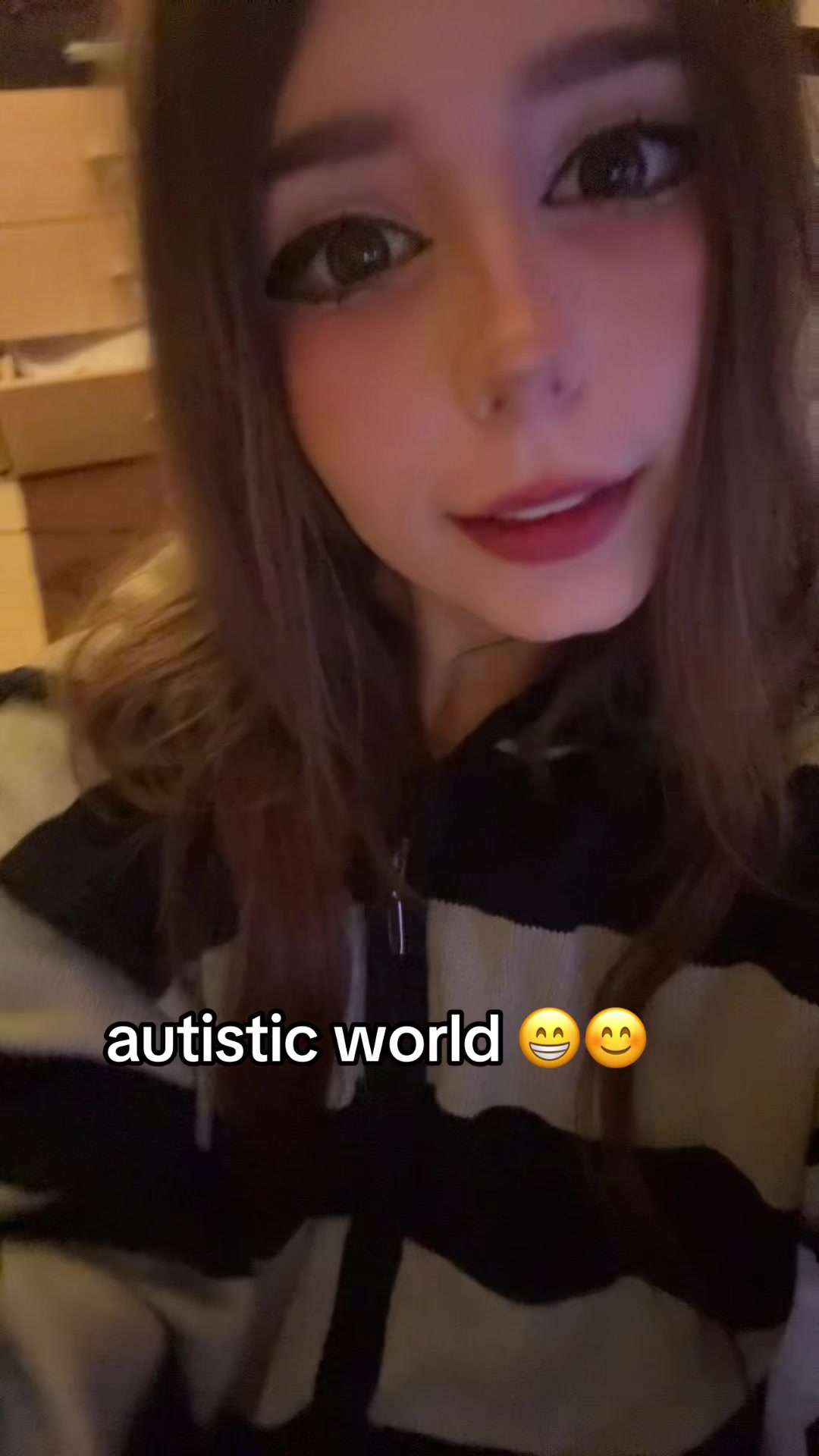 @Котя :3 😝