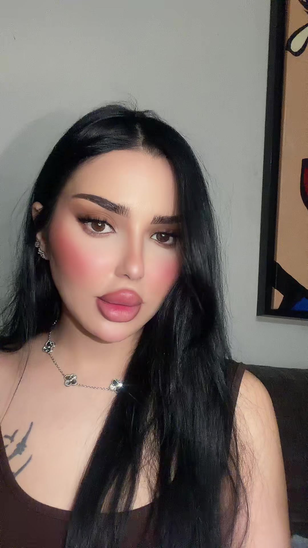@zinebmodel👑