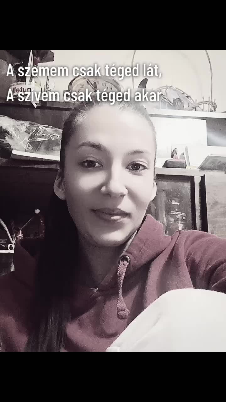 @Mónika Fruzsina Pék