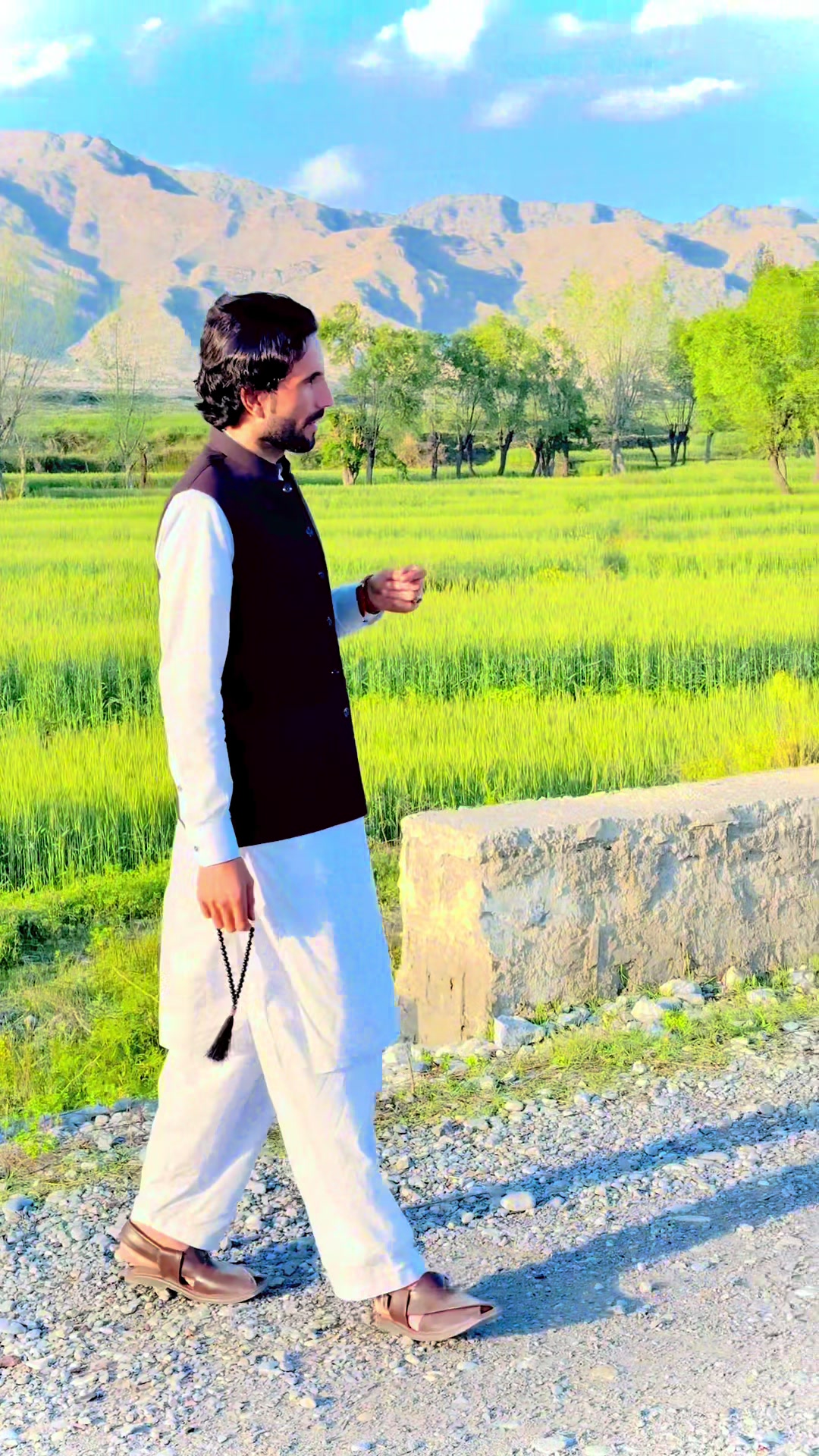 @Khan G