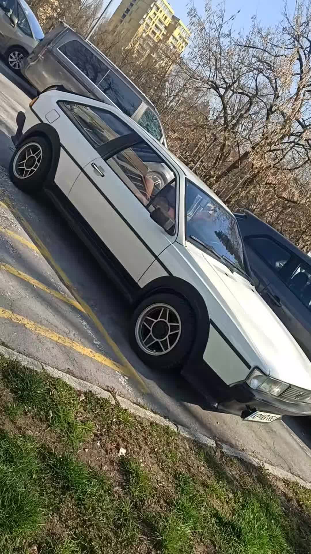 @Classic Car Fan 01