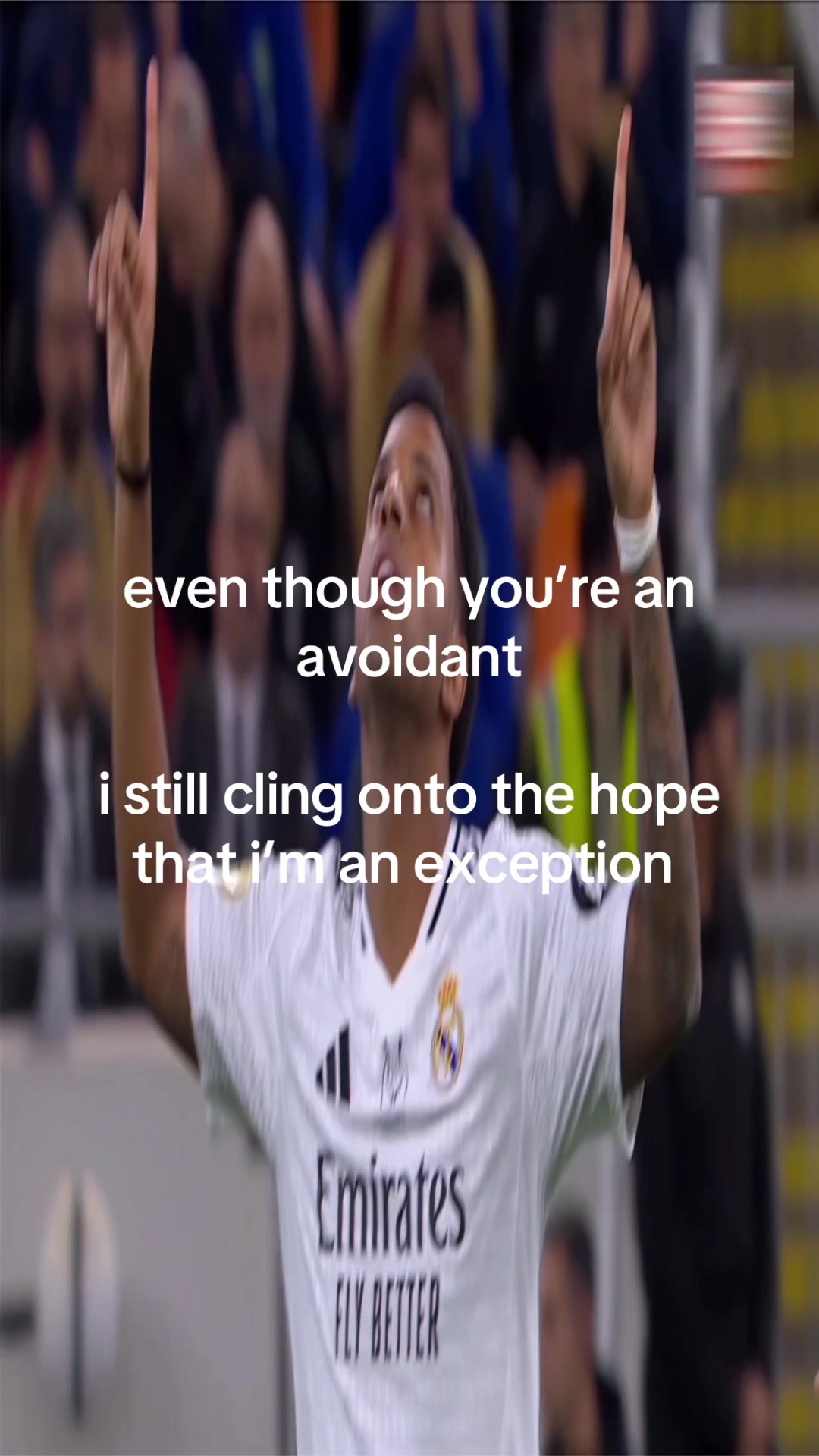 @⃟