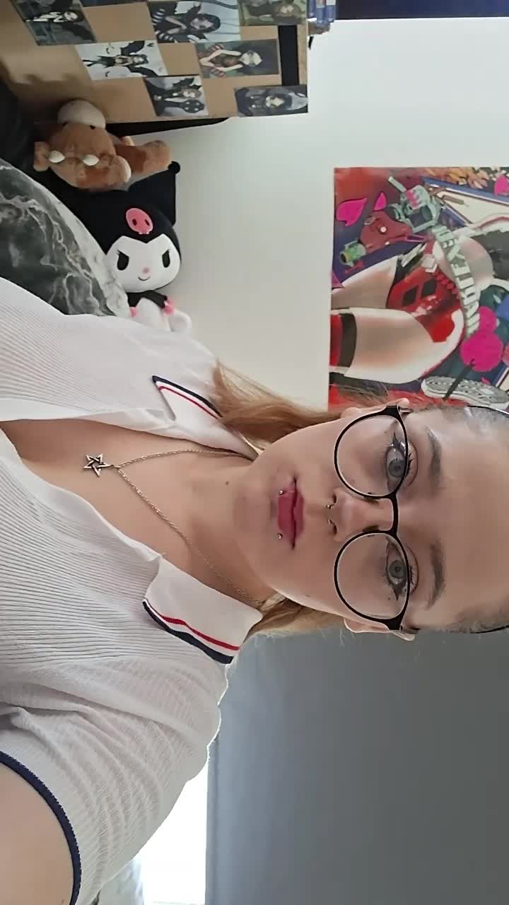 @Aishi