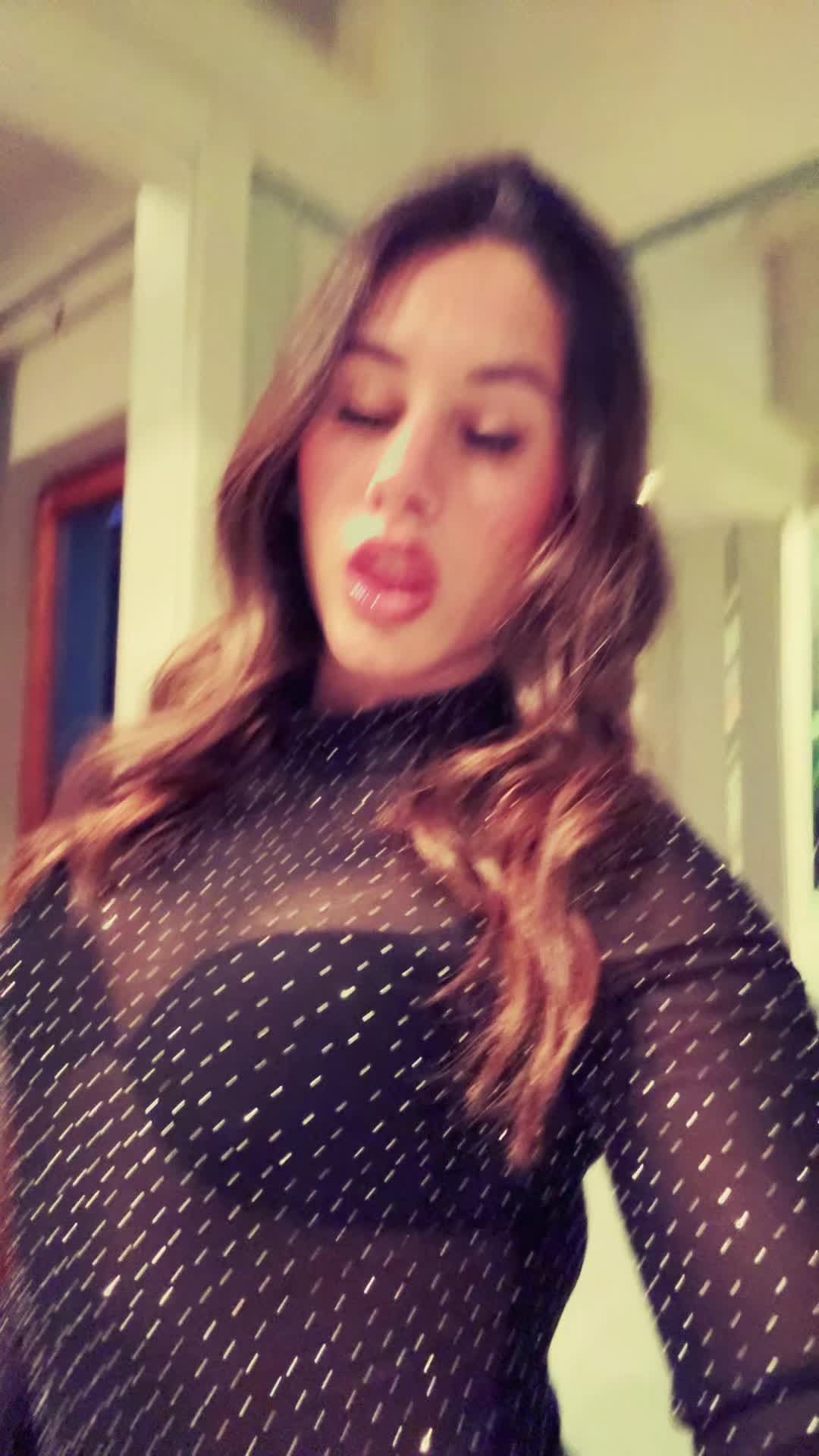 @siriaa