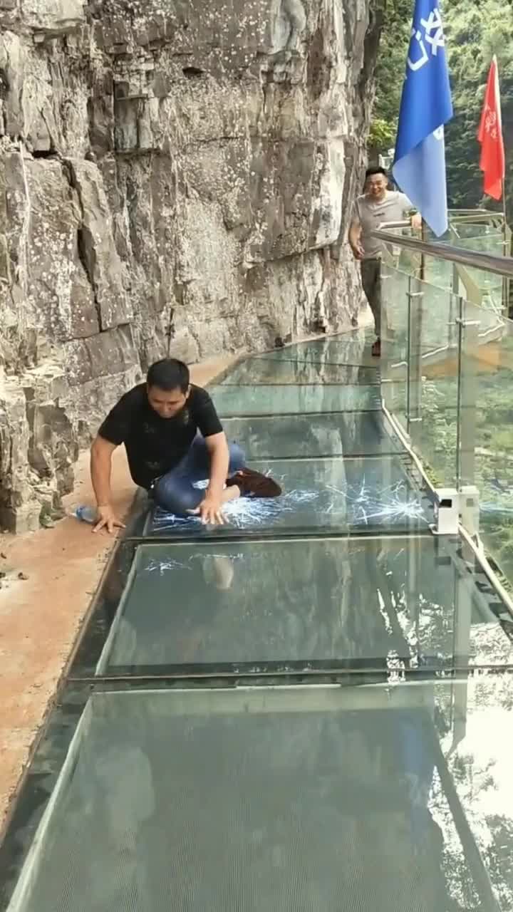 @IMJUSTBAIT