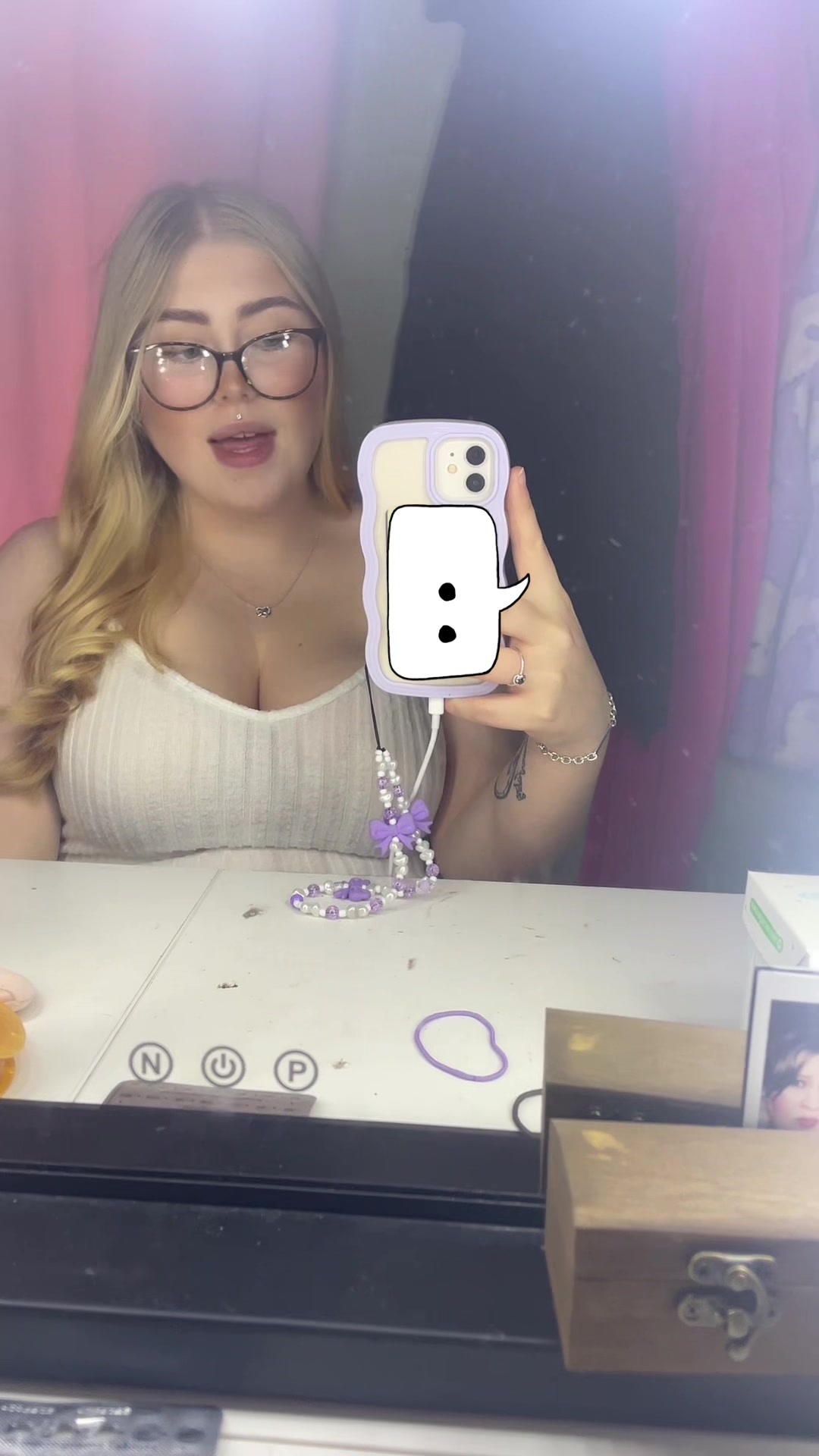 @_kaysha_louise_