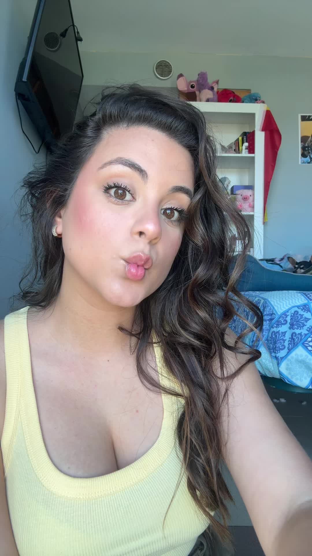 @Daniela