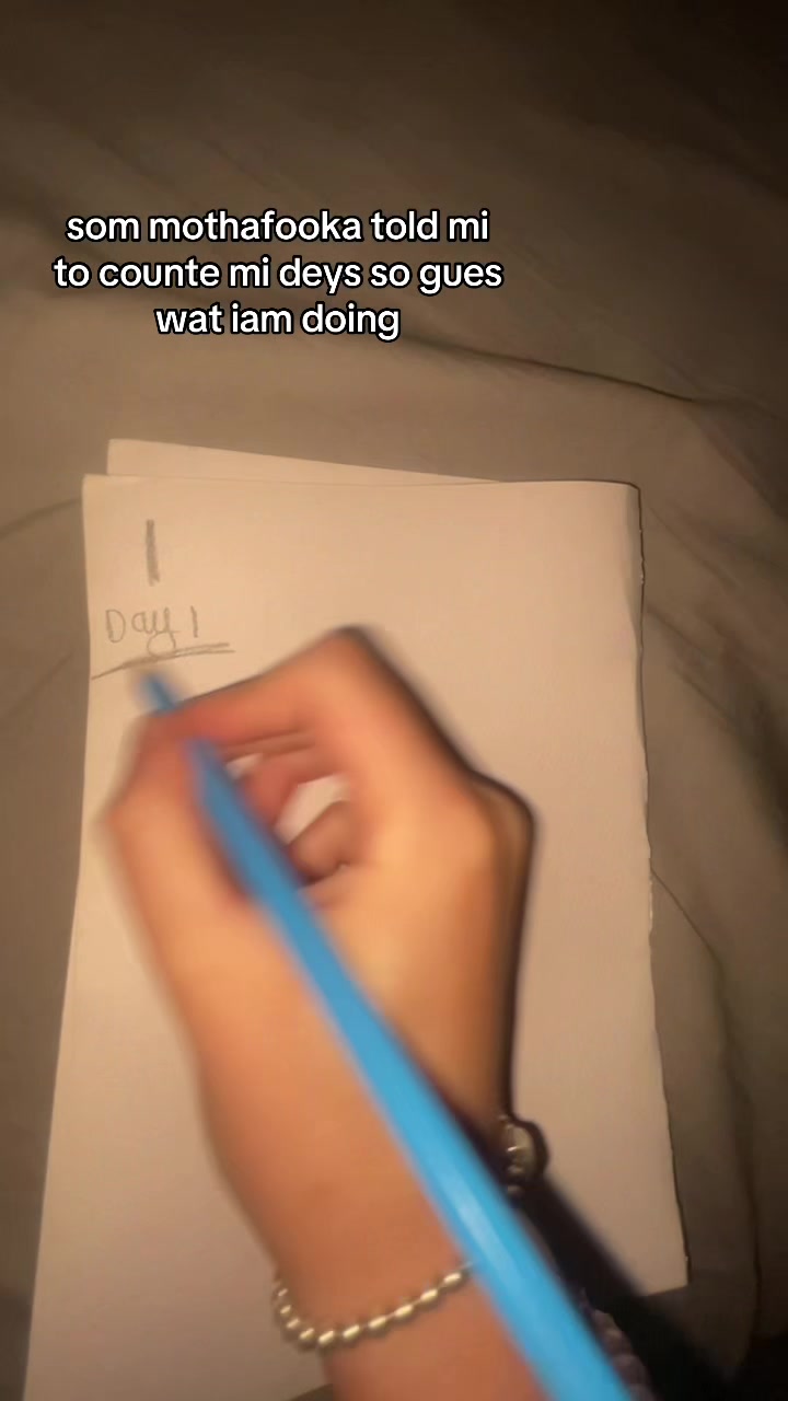 @トジ ᥫ᭡.