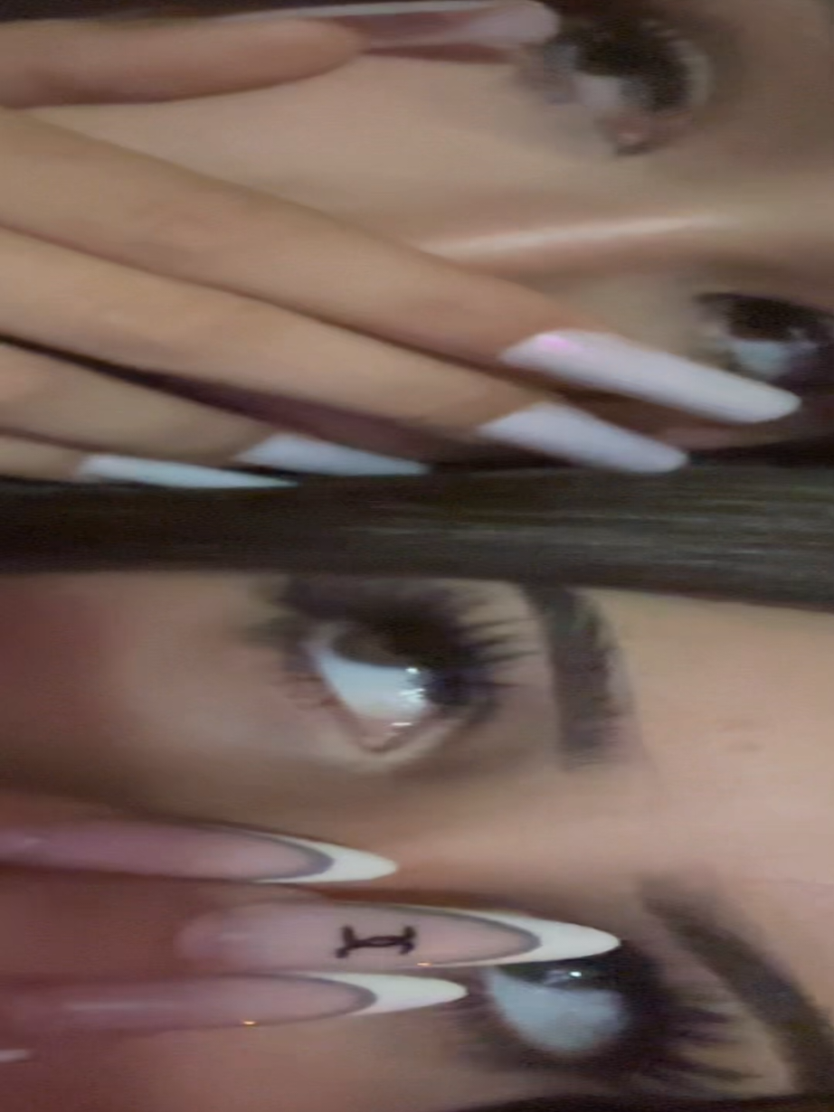 @𝑺𝑰𝑴𝑺𝑶𝑵𝑨