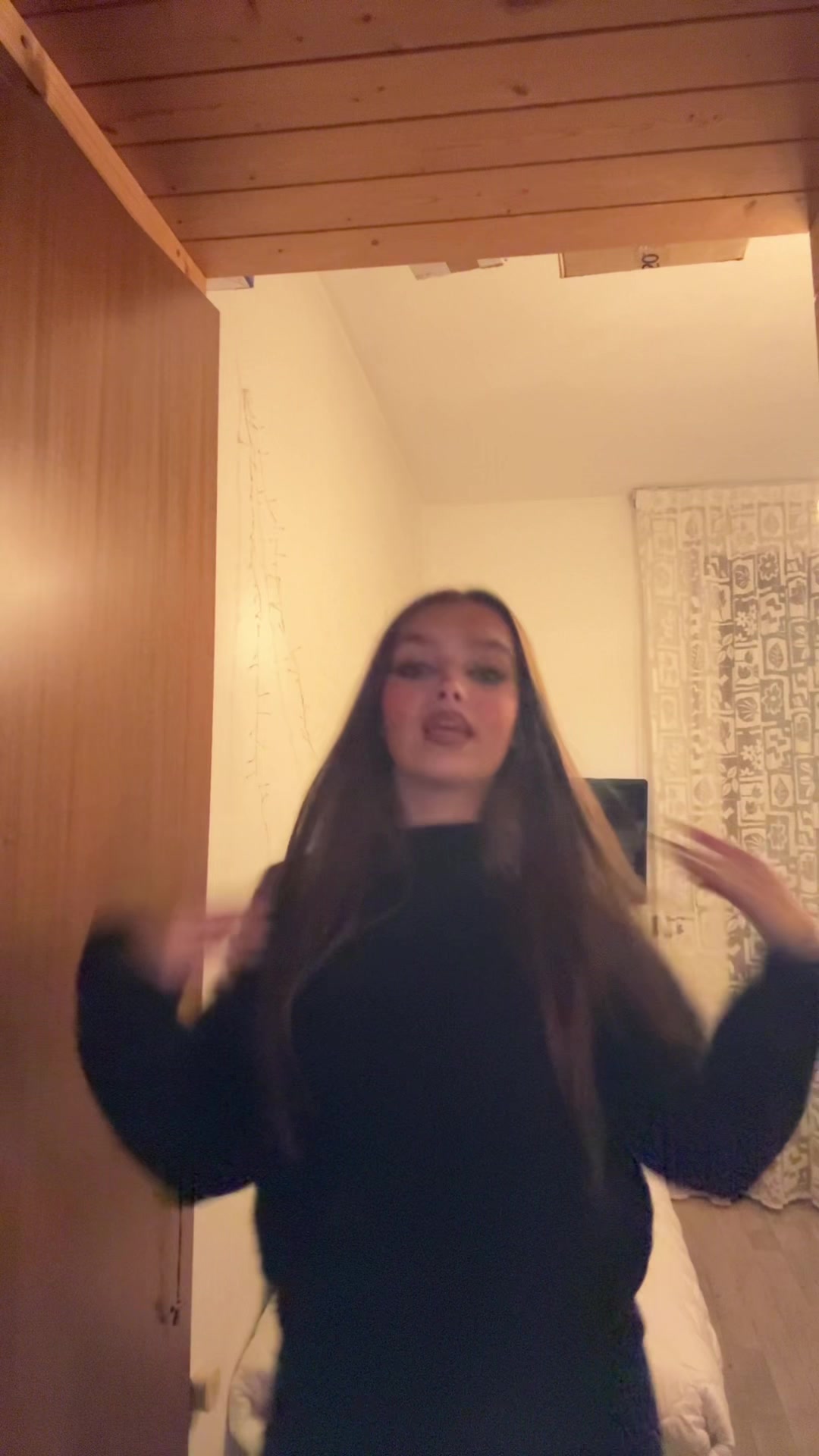 @Nina