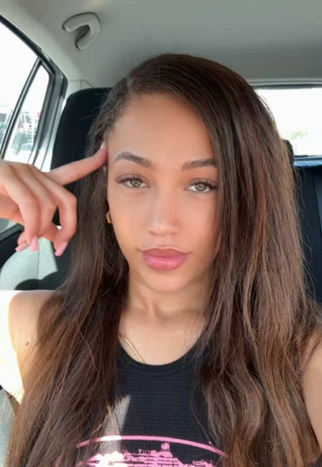 @Freyaalouisee