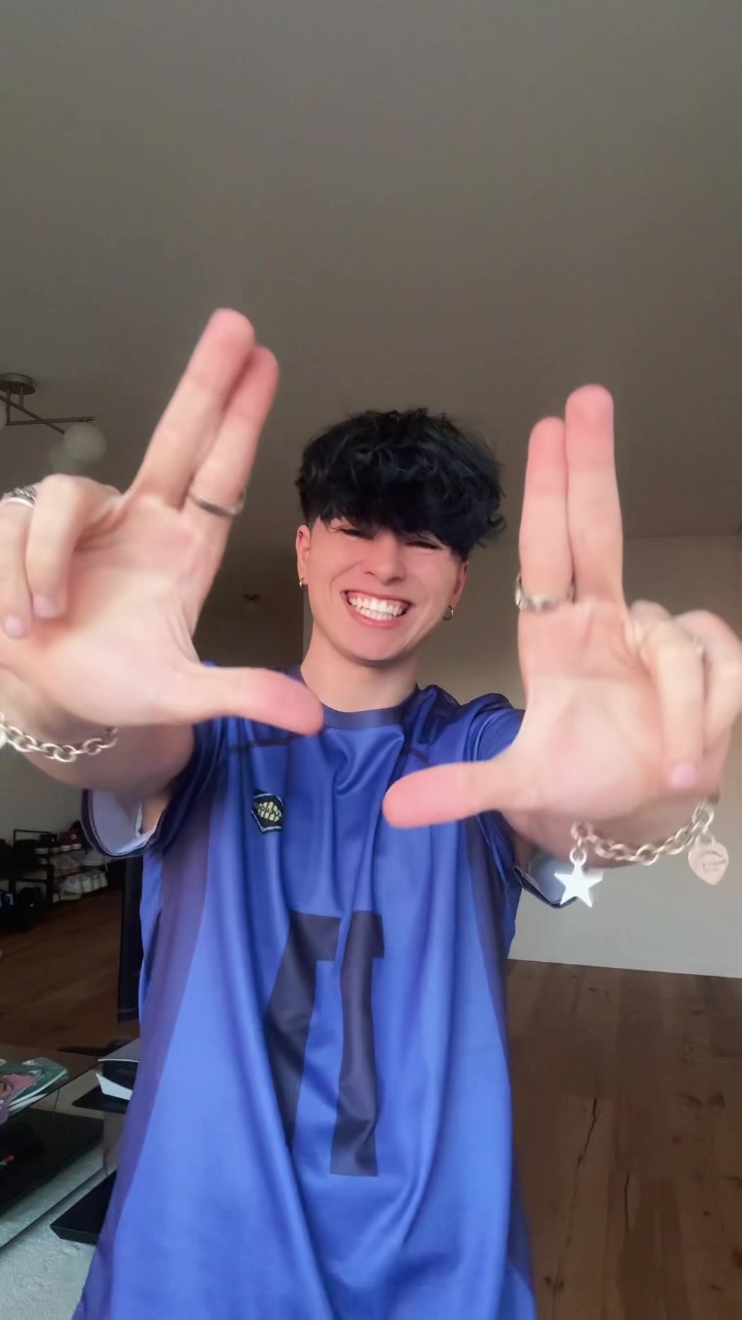 @Kris8an