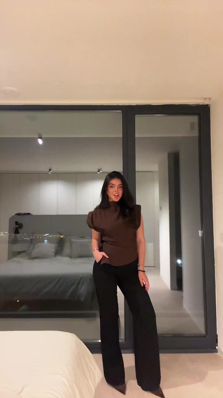 @adrianagago